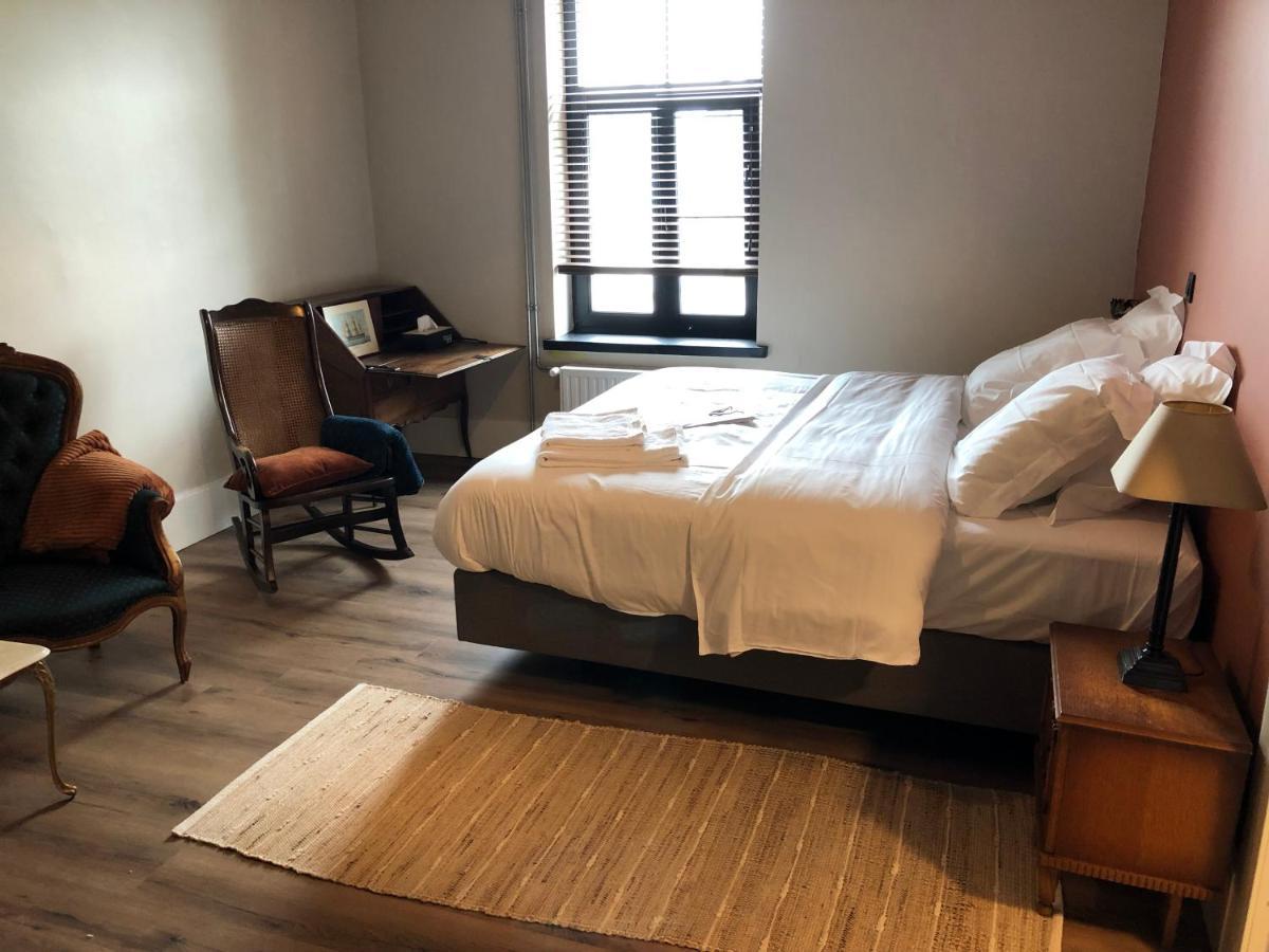 La Posterie Bed & Breakfast รอนเซ ภายนอก รูปภาพ