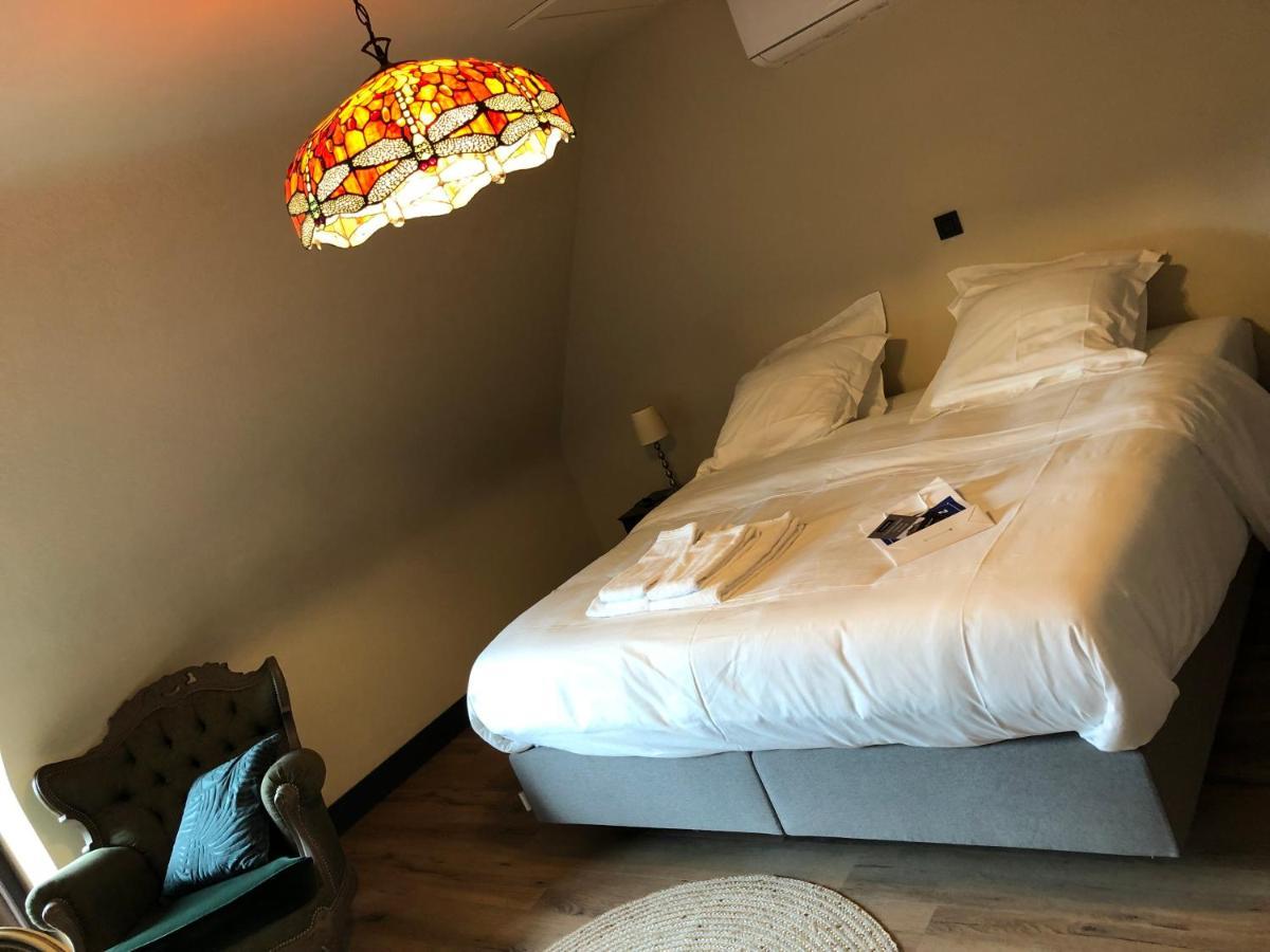 La Posterie Bed & Breakfast รอนเซ ภายนอก รูปภาพ