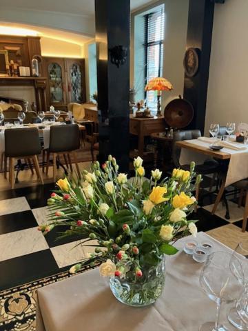 La Posterie Bed & Breakfast รอนเซ ภายนอก รูปภาพ